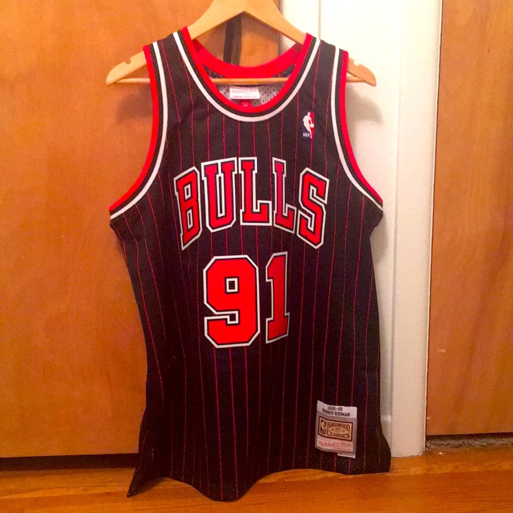 Mitchell & Ness 1995-1996 Dennis Rodman swingman basketball jersey
